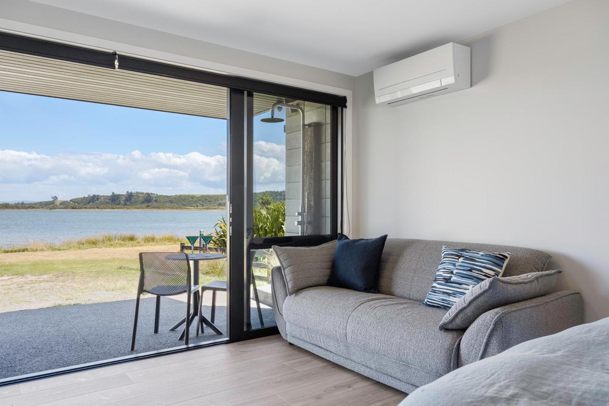 Pukehina Estuary Sunset Views Townhouse & Studio 外观 照片